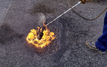 Guilden Morden flat roofing repairs